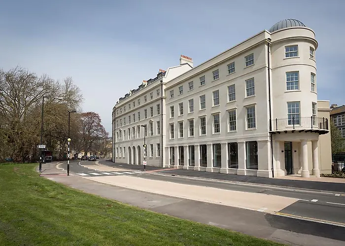 Trip to College University Of Bath City Accommodation