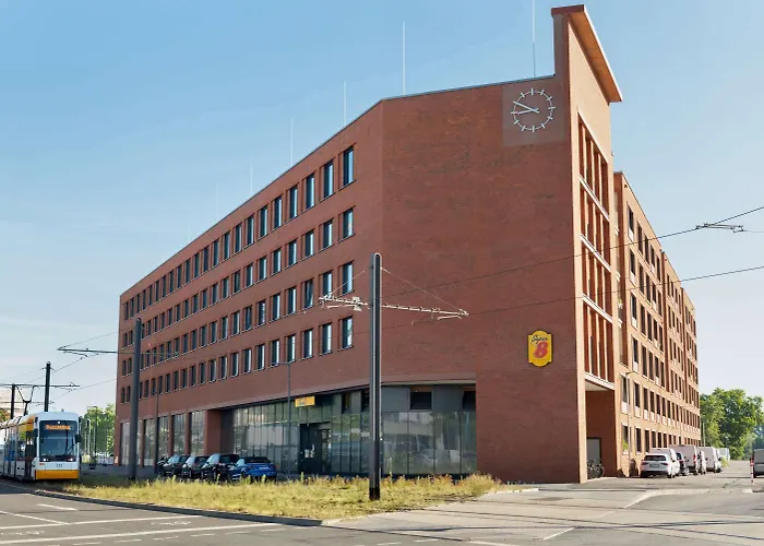 Super 8 by Wyndham Mainz Zollhafen