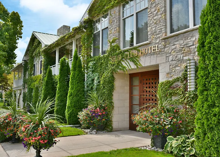 Shaw Club
