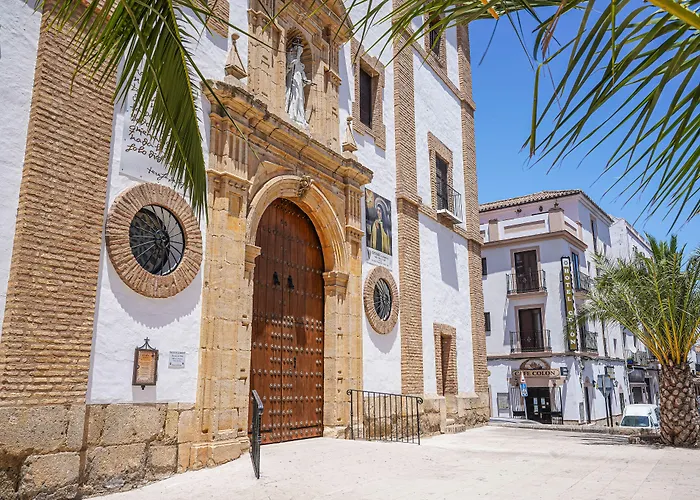 Colón