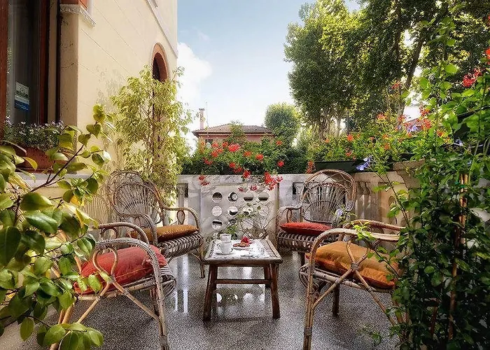 Casa Villa Gardenia Venice - Atika&Atif