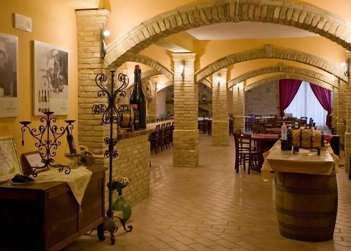 Hotel 3 stelle: Azienda Vitivinicola Sergio Del Casale