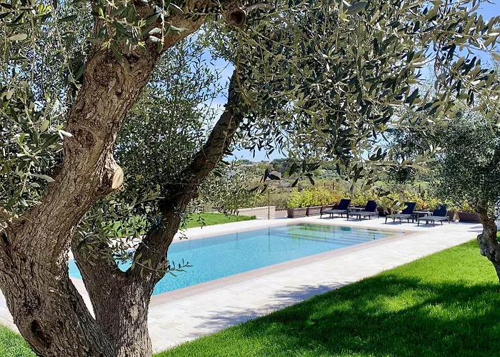 Hotel con piscina: B&B Villa Maggi