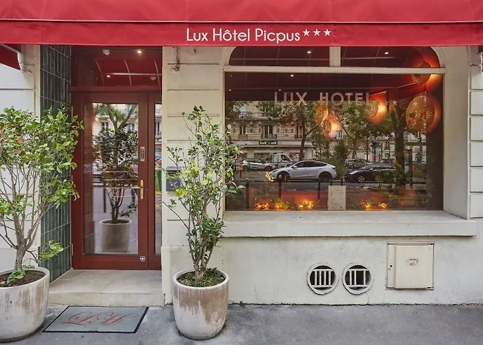 LUX PICPUS