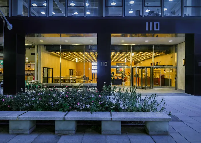 Hotel: Placemakr Wall Street