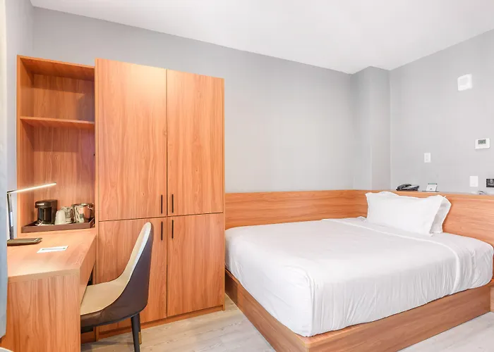 Hotel 3 stelle: Liberty View Brooklyn Hotel