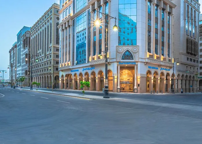  Grand Al Safi