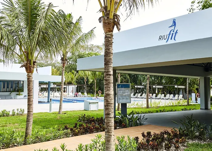  Riu Tequila