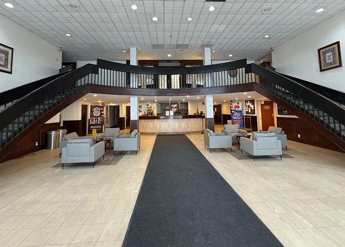 Cheap hotels Ramada By Wyndham London
