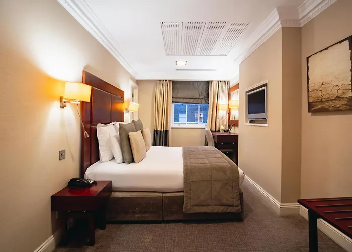 Grange Beauchamp Hotel