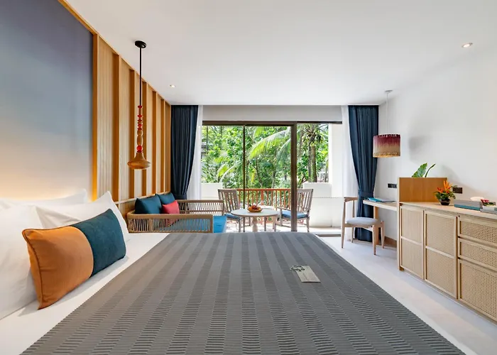 Apsara Beachfront Resort&Villa