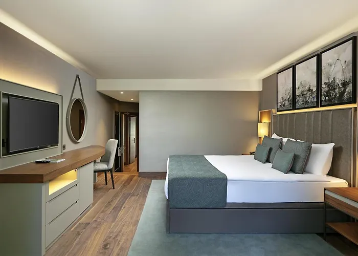 Rixos Sungate - The Land Of Legends Access