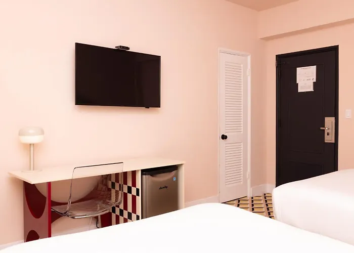 Crest Suites