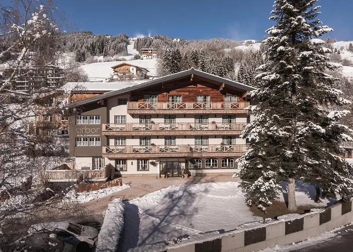 Resort: Arbor Hotel & Apartments