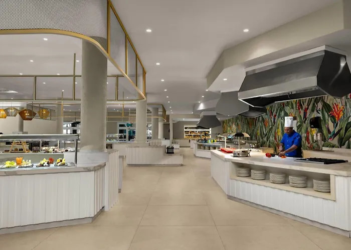 Hotel familiar: Wyndham Alltra Punta Cana All Inclusive Resort