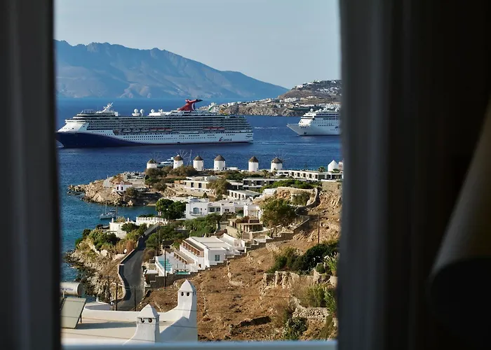 Luxe hotel: Myconian Kyma, A Member Of Design Hotels