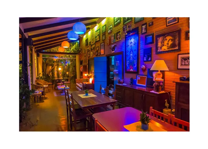Hotel 5 estrelas: Casa de Frida Pousada Galeria