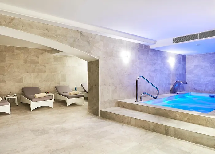 4 star hotel: Eurostars Ibiza