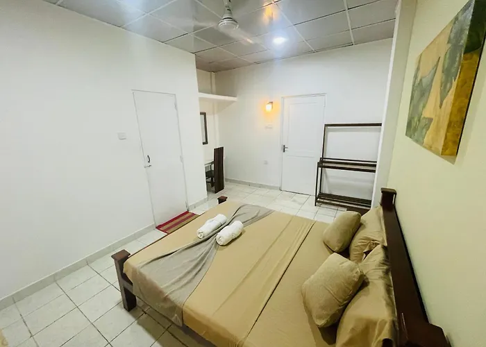 Family resorts Lake Round Guest House