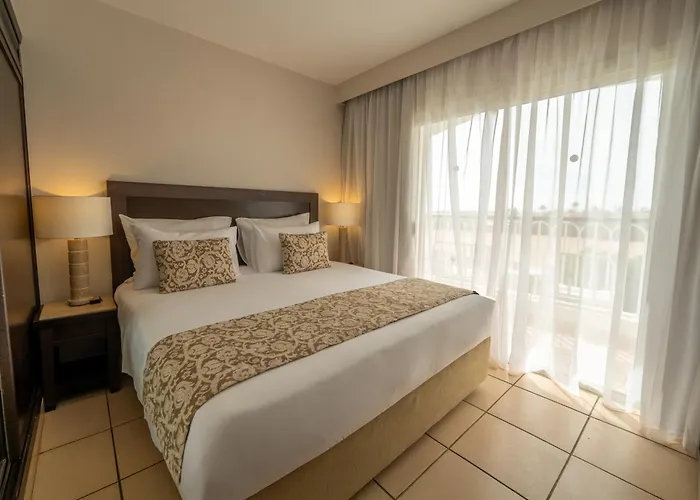 Ping Pong hotel: Jaz Neo Sharks Bay