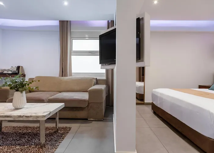 Resort: Achilleos City Hotel