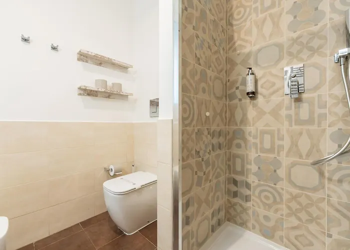  Popolo Rooms&Suites