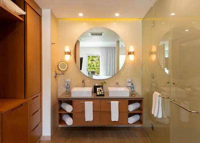 The Fives Beach Hotel & Residences - All Senses Inclusive