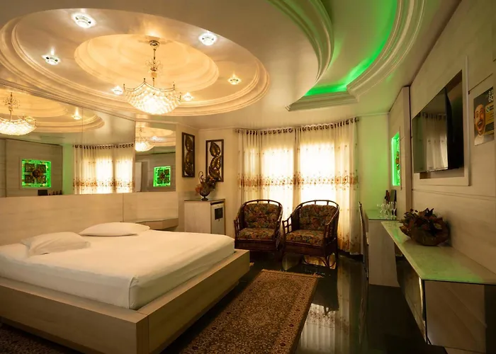 Hotel boutique: Golden Motel Pernoite das 18 as 12 HRS Com Café da Manhã