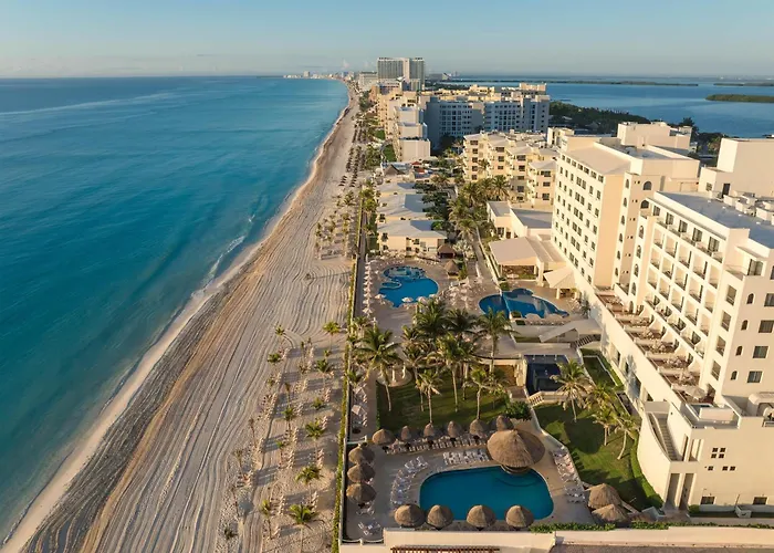 Resort: Occidental Tucancun