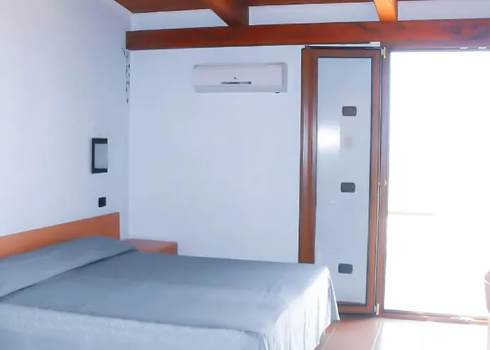 Hotel sulla spiaggia: Borgo Marino Albatros