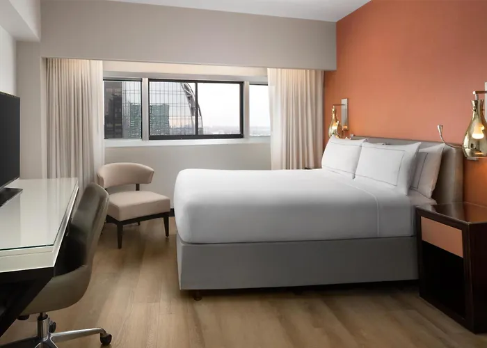 4-Sterne-Hotel: Millennium Hilton New York One Un Plaza