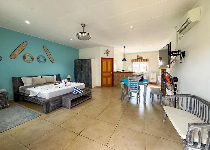 Coral Apartments