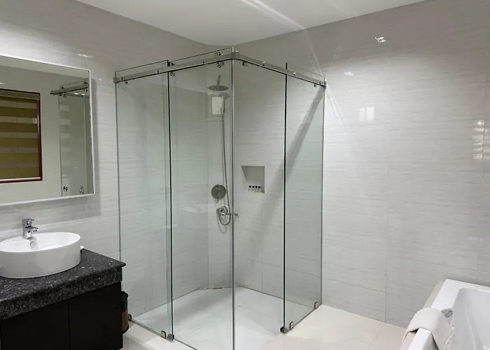 Family Hotel: Batangas Country Club