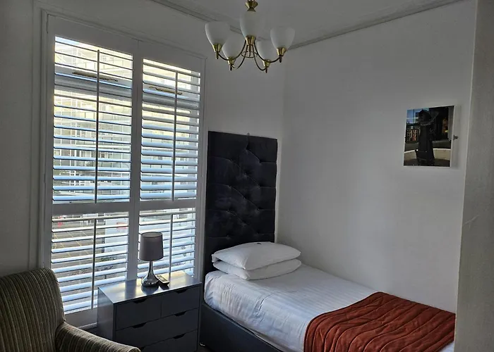 Pets Allowed Hotel 63