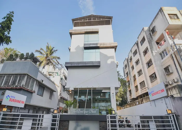 Hotel O Sunshine Inn Near Pune Railway Station