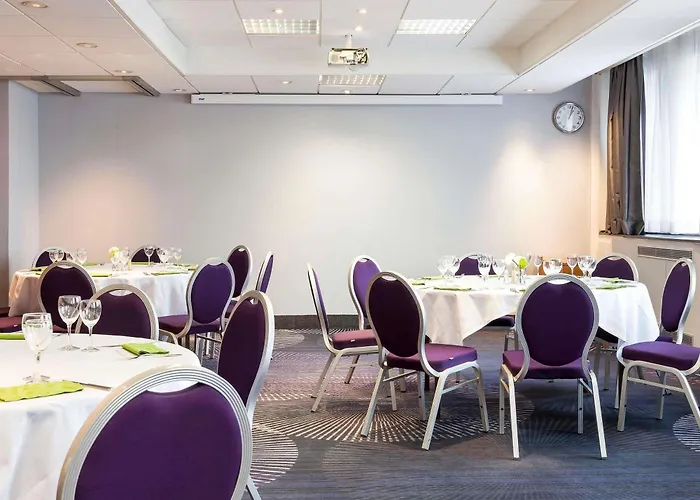 Luxury hotel only: Novotel Tours Centre Gare