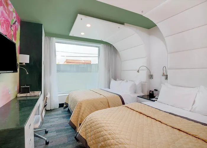 Wyndham Garden Brooklyn Sunset Park