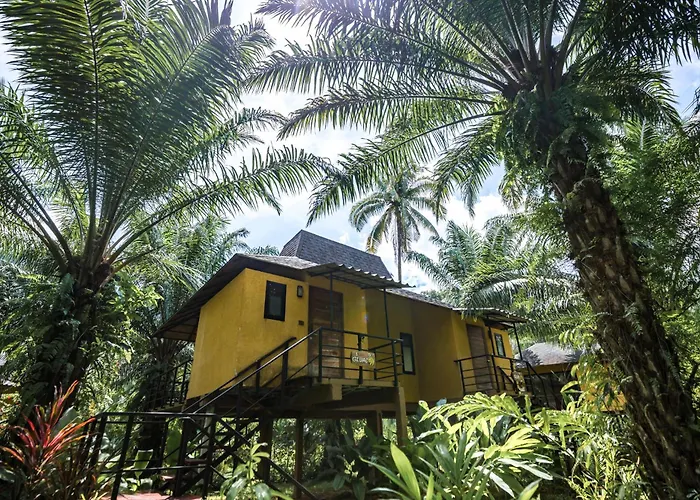 Anurak Community Lodge - Sha Plus
