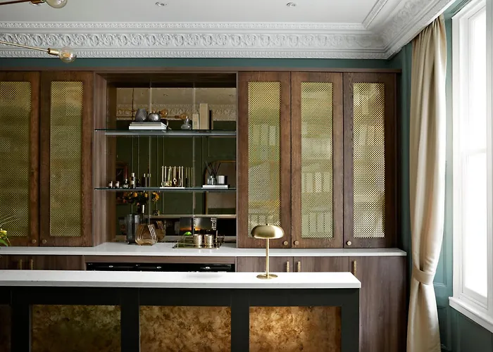 Hotels With Four Stars Portico
