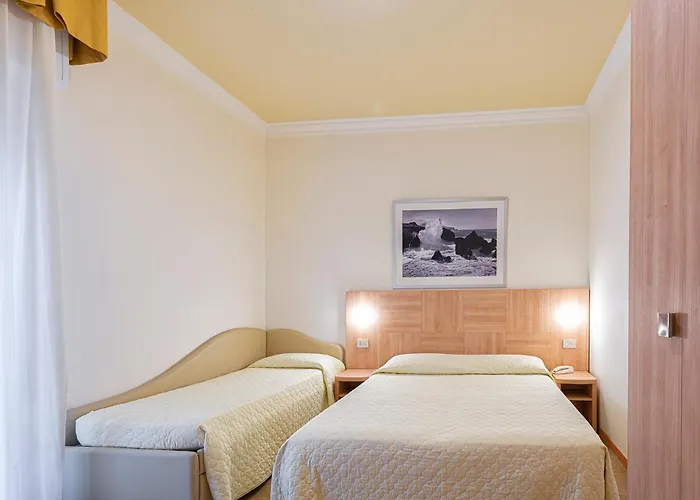 Hotel Corinna
