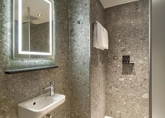 4 sterren hotel: Clayton Hotel Amsterdam American