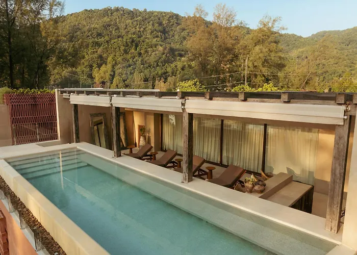  Cafe Del Mar Phuket - Suite & Penthouse