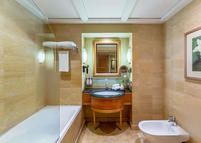Jacuzzi-Hotel: Moevenpick Hotel Doha