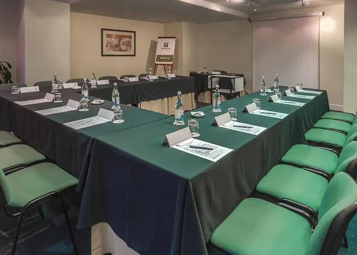 Familiehotel: Holiday Inn Lisbon By Ihg