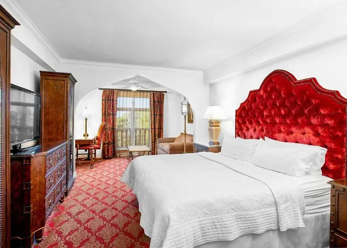 Casa Monica Resort&Spa