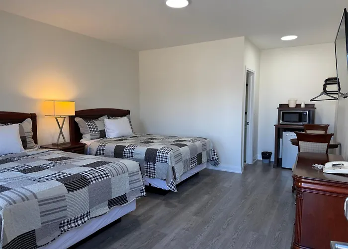 Cheap hotel: Knights Inn London Ontario