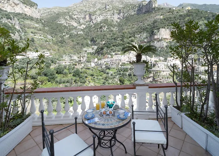 3 star hotel: Villa Palumbo