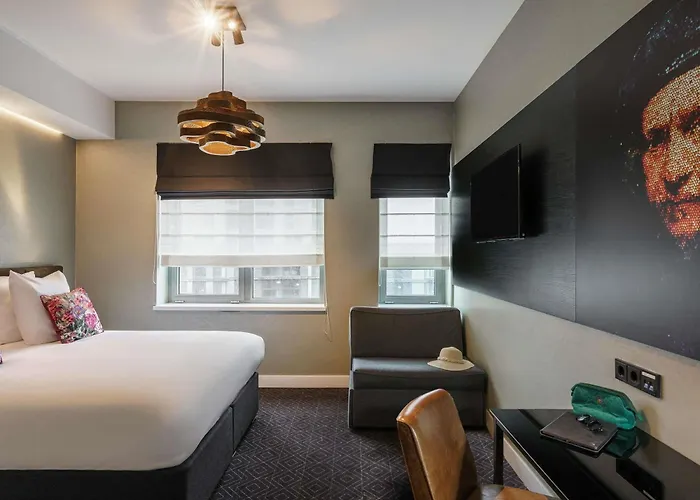 Family Hotel: Mercure Amsterdam Sloterdijk Station