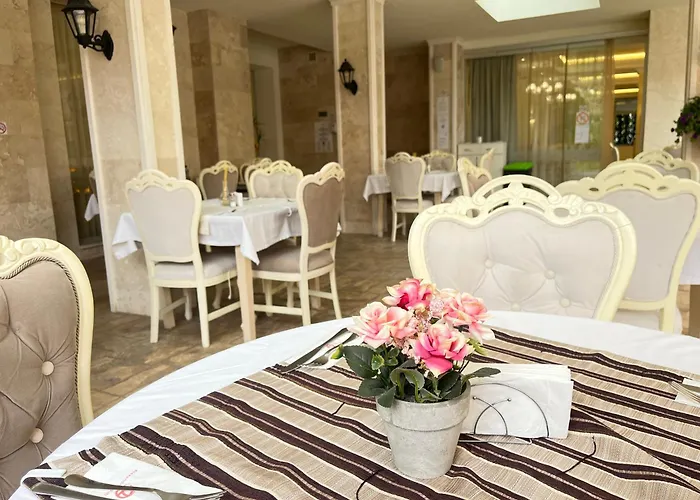 Rena Hotel