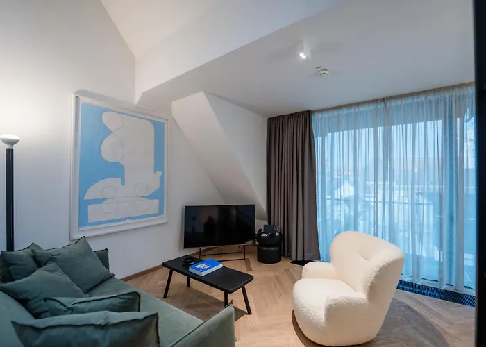 Hotel Maximilian’s